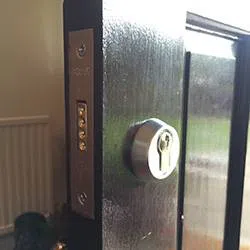 Expert Locksmith Services Chicago, IL 773-453-5802 Expert Locksmith Services Chicago, IL 773-453-5802 - home-ls-01